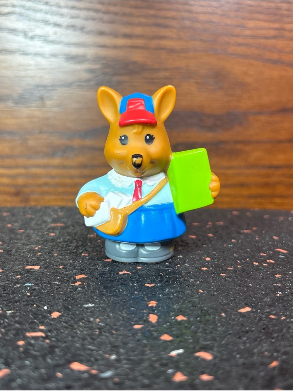 Fisher Price Little People Rita Letta Kangaroo Animalville Mail Carrier 2009